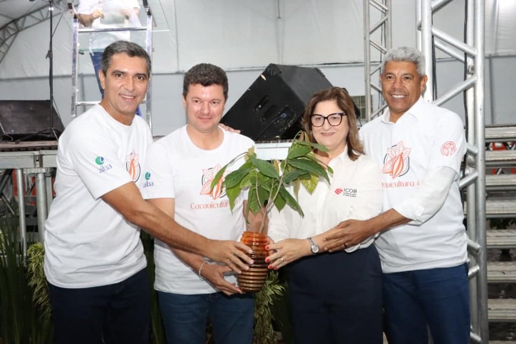 autoridades, cacauicultura 4.0, doação mudas de cacau, evento, oeste da bahia
